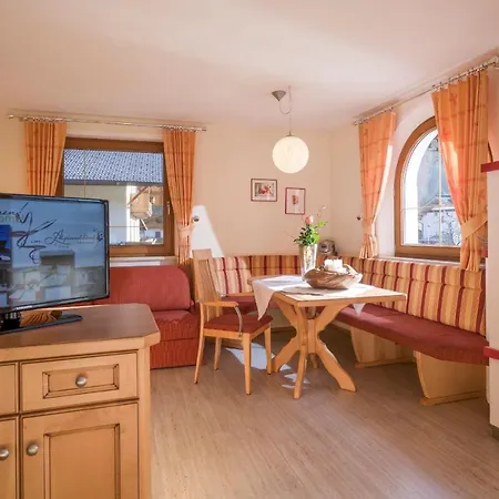 Alpinschlossl Aparthotel Mayrhofen
