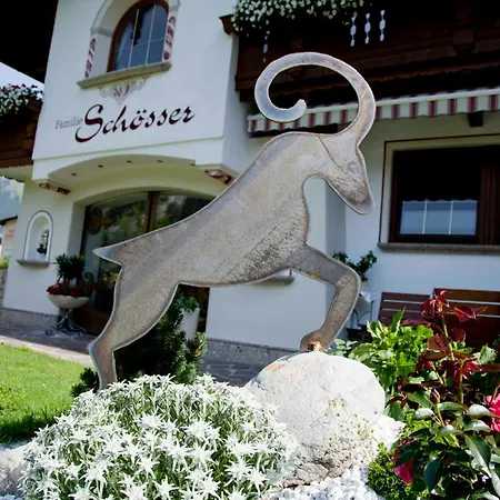 Alpinschloessl 4* مايرهوفن