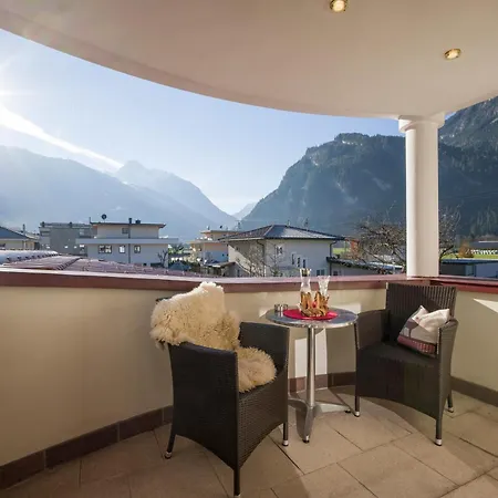 Alpinschlossl Aparthotel Mayrhofen