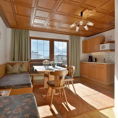 高山城堡公寓式酒店