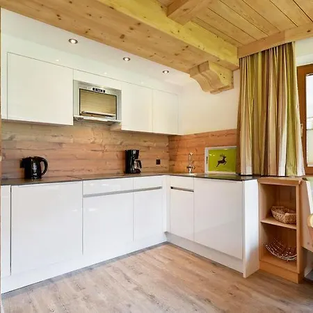 Alpinschloessl מאיירהופן